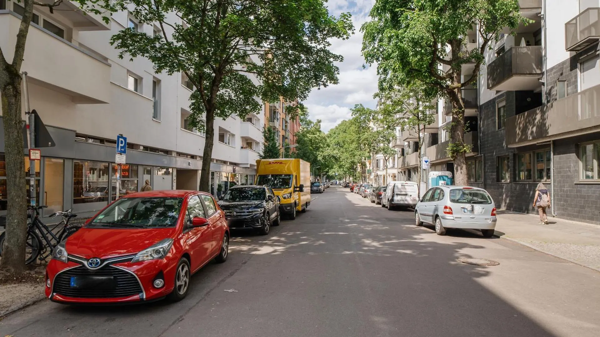 Homely Berlin - Huge Terrace, Modern, Quiet, Near Kudamm